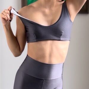 Seamless Gray/White Reversible Women's Sports Bra